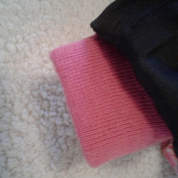 🌺 Like New Girl's Thinsulate Waterproof Gloves - Picture 9 of 13